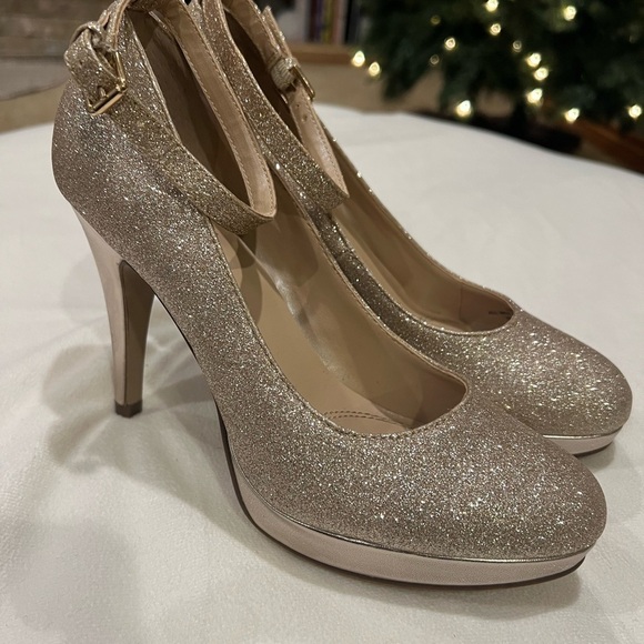 Women’s Unisa Gold Sparkle Formal High Heels Size 6 - Picture 7 of 14